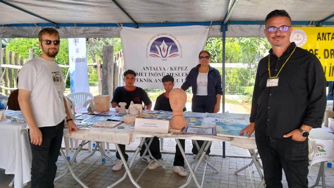 ÇEDES KÜLTÜR FESTİVALİ 'SANATIMLA VARIM ATÖLYESİ' SERGİSİ